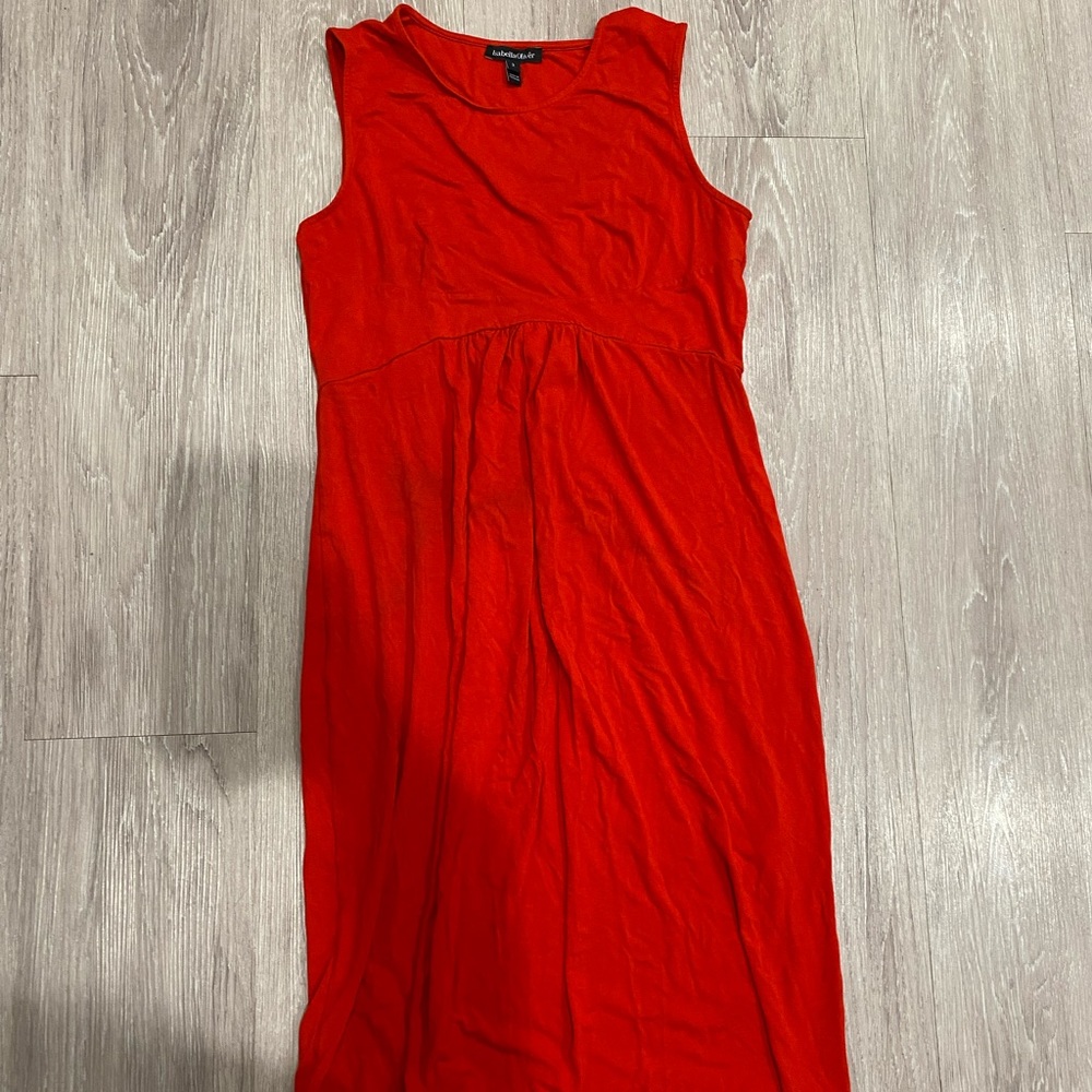 Like New Red Isabella Oliver sleeveless size 3 Maternity shift Dress